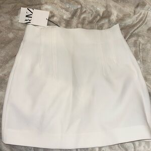 Zara brand new with tag white mini skirt